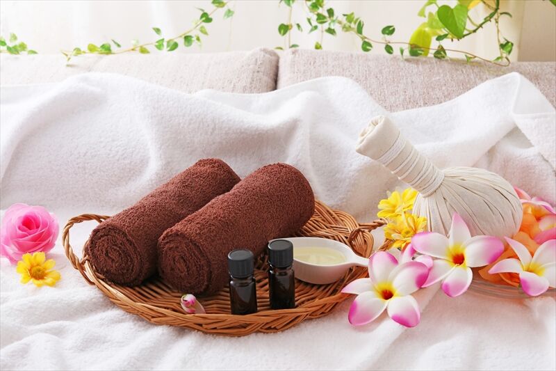 Aroma　Theraphy（hand reflexology）
